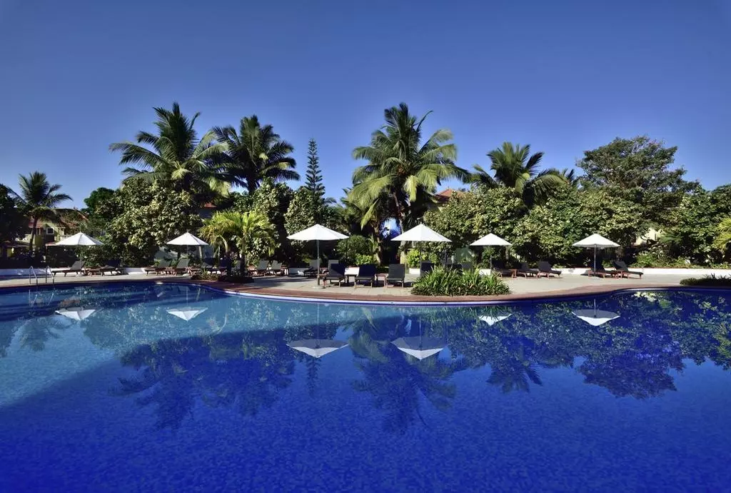 hotel radisson blu goa_shabavizparvaz_01.jpg